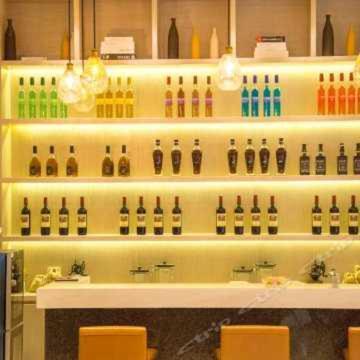 宜尚酒店济南火车站店 外观 照片
