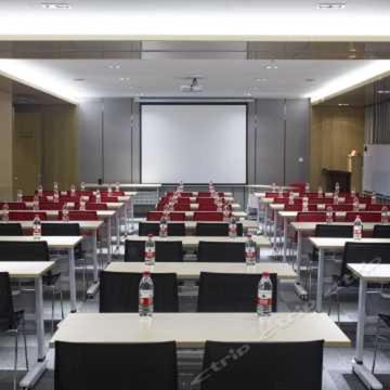 宜尚酒店济南火车站店 外观 照片